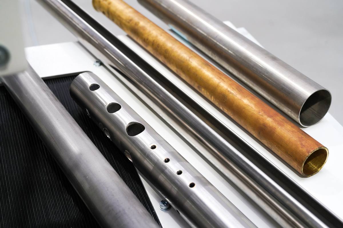 Different-tubes-and-pipes-for-grinding-and-polishing-on-ML100