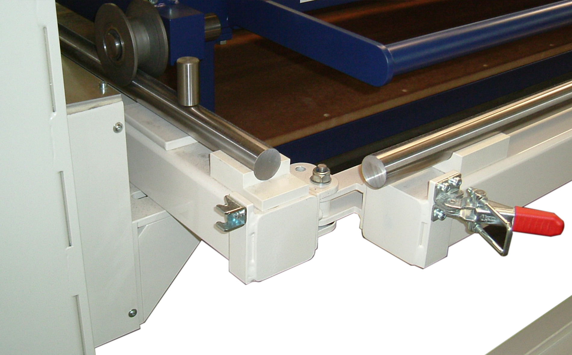 4-M2S97-Zweiband-einklappbare-Tischfuehrung-4